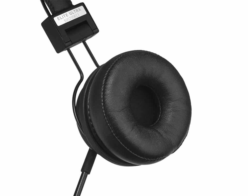 Blue Tiger Elite Ultra Trucker Bluetooth Headset - Black | # 95003