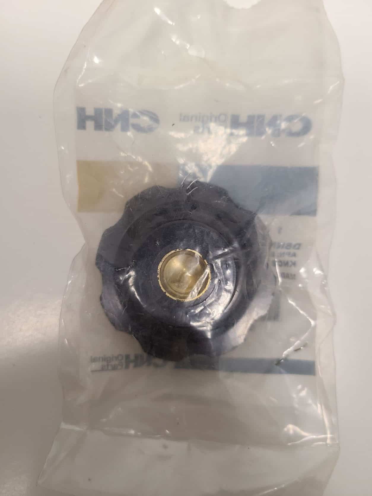 Ford, New Holland Knob - New | # D8NN9R517AA | Tracey Truck Parts Ford, New Holland Knob - New | # D8NN9R517AA | Tracey Truck Parts