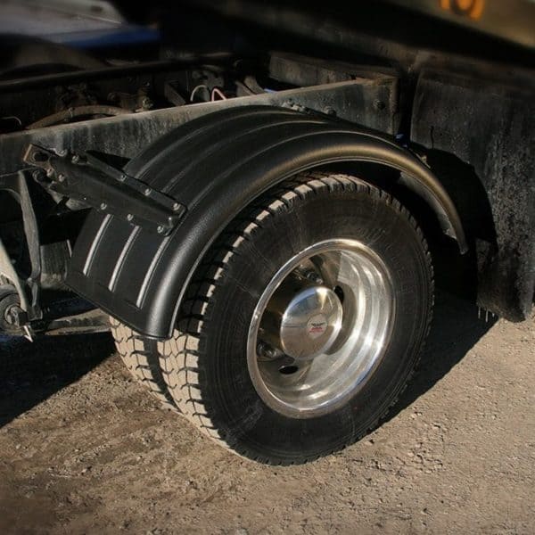 Minimizer™ MIN 1600 Semi Truck Fenders Kit For 16.5" Wheels | Single Axle
